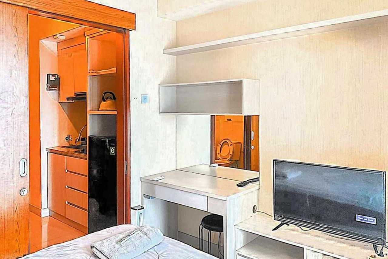 Redliving Apartemen Grand Kamala Lagoon - Realty Pro Tower Barclay North Bekasi Kültér fotó