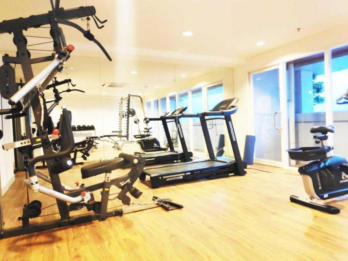 Redliving Apartemen Grand Kamala Lagoon - Realty Pro Tower Barclay North Bekasi Kültér fotó