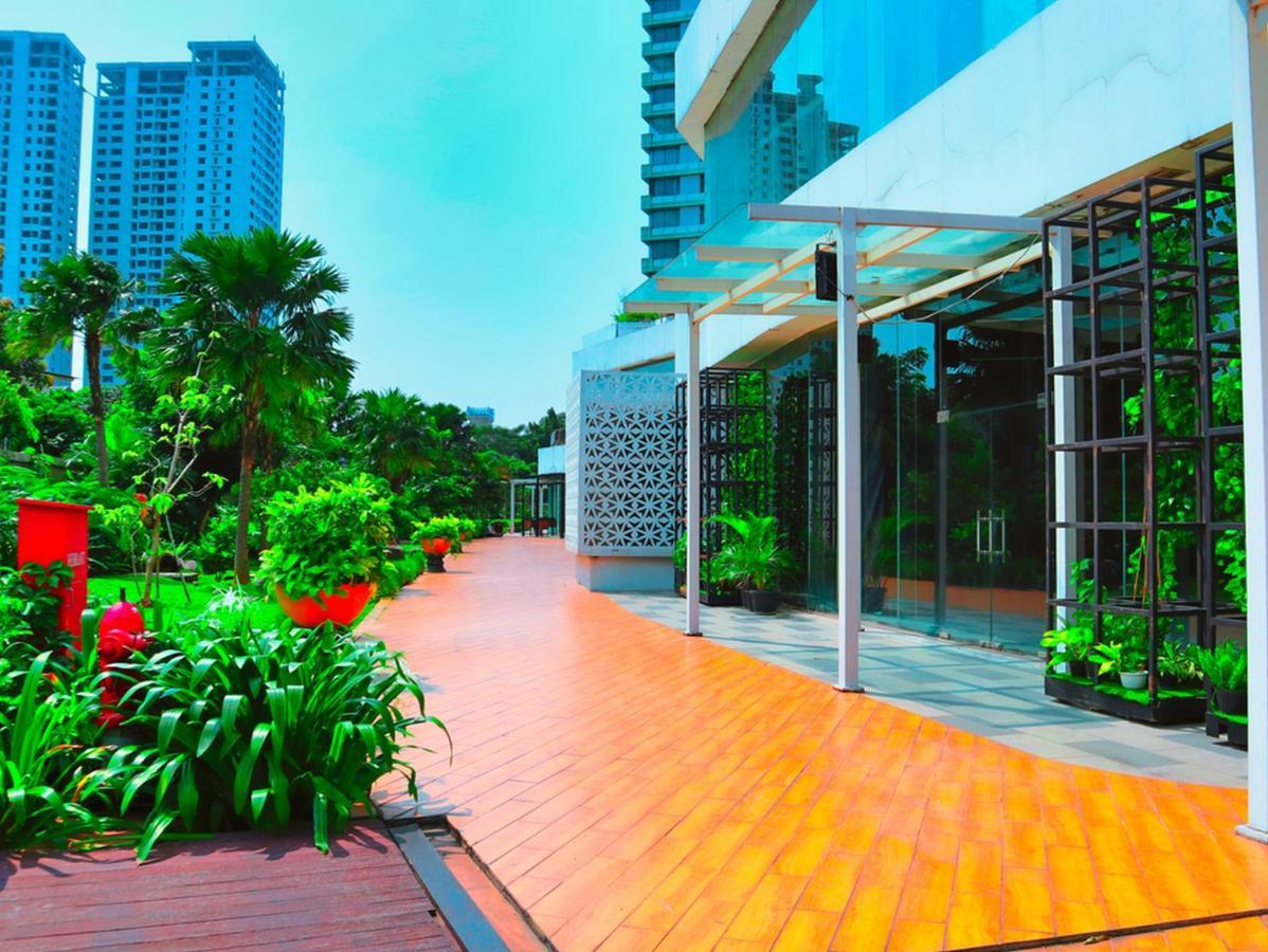 Redliving Apartemen Grand Kamala Lagoon - Realty Pro Tower Barclay North Bekasi Kültér fotó