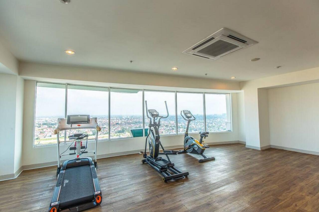 Redliving Apartemen Grand Kamala Lagoon - Realty Pro Tower Barclay North Bekasi Kültér fotó