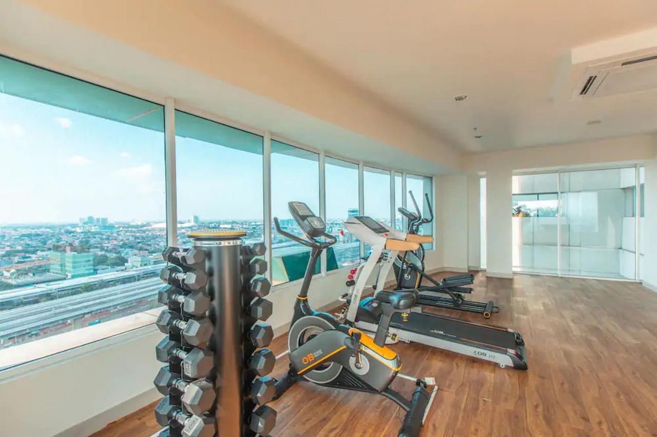 Redliving Apartemen Grand Kamala Lagoon - Realty Pro Tower Barclay North Bekasi Kültér fotó