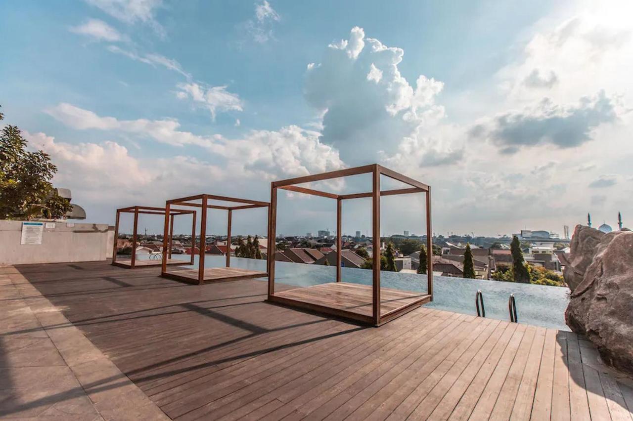 Redliving Apartemen Grand Kamala Lagoon - Realty Pro Tower Barclay North Bekasi Kültér fotó